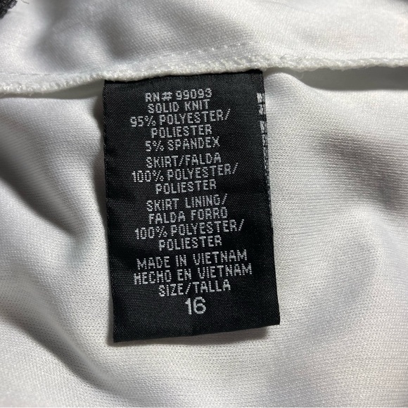 Black and white embellished dress - Picture 5 of 5